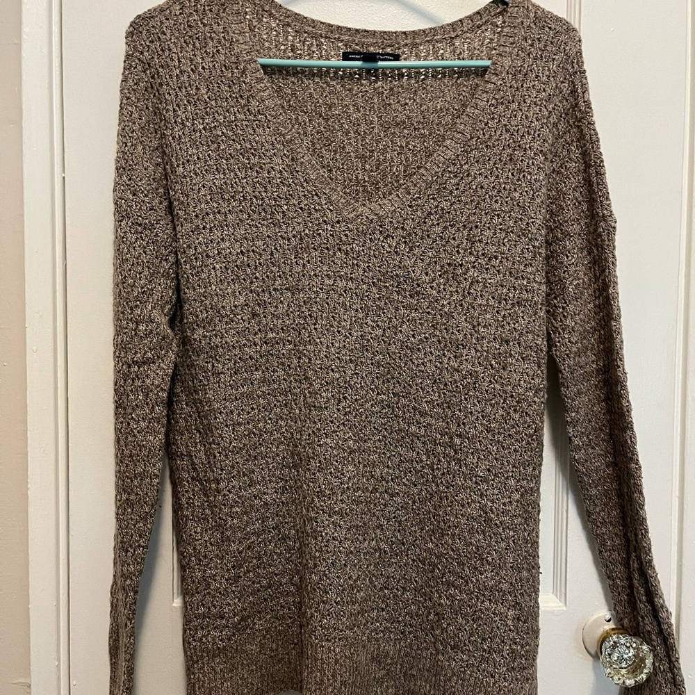 American Eagle Brown V-Neck Women's  oversized Sweater